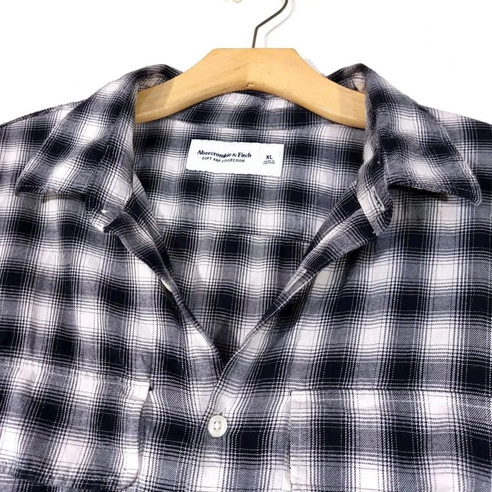 ABERCROMBIE & Fitch Boyfriend Fit Oversized Button Down Shirt in Black Plaid XL